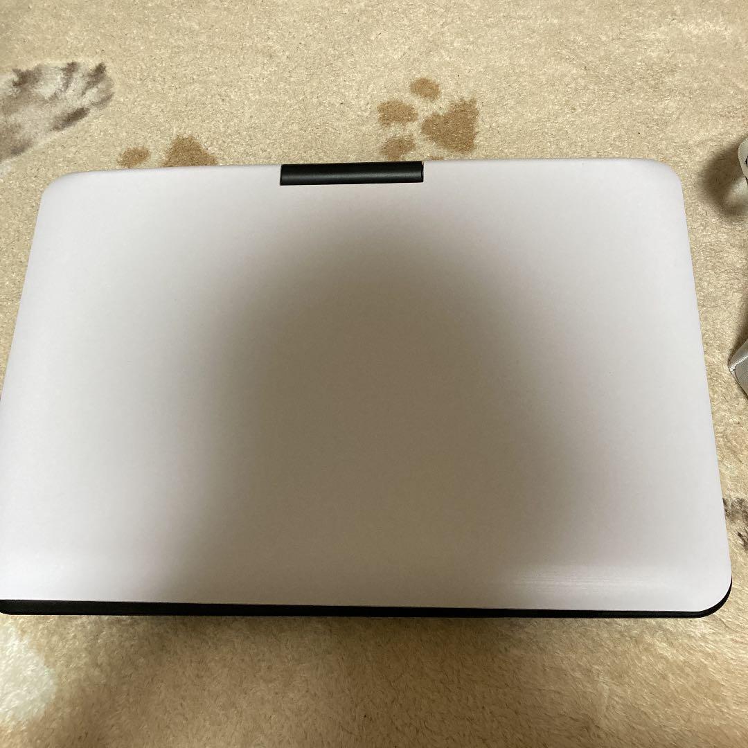 ポータブルDVD