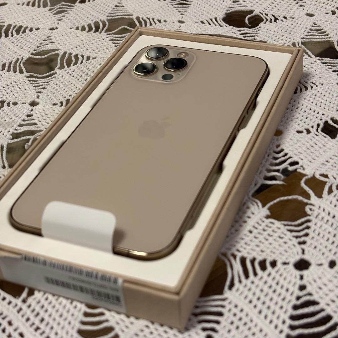 Apple iPhone 12 Pro ゴールド 本体