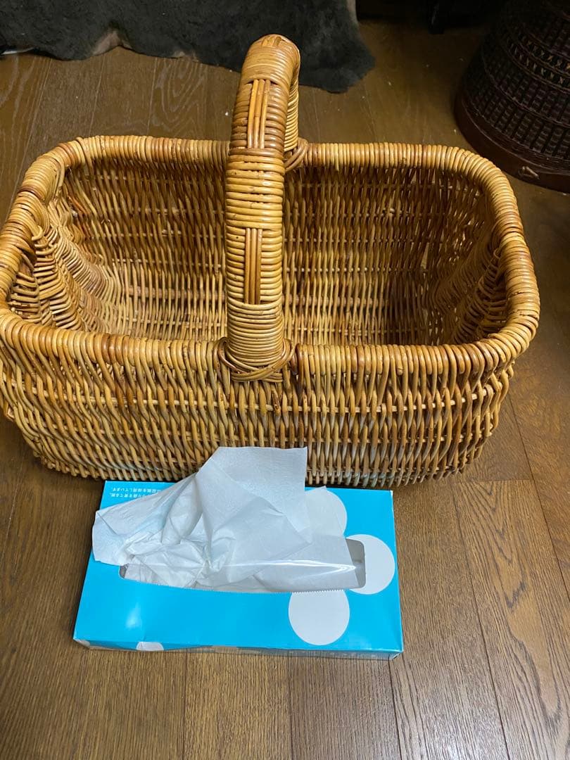 ラタン　ヴィンテージ　取手付きカゴ