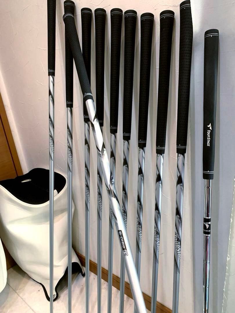 希少　完売　美品　ツアーステージ　ゴルフクラブ　本格フルセット　V002 優しい