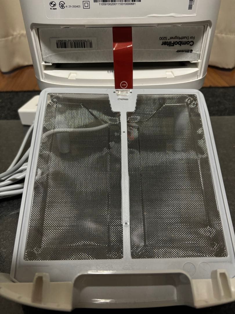 【未使用品】Blueair DustMagnet 5210i ホワイト