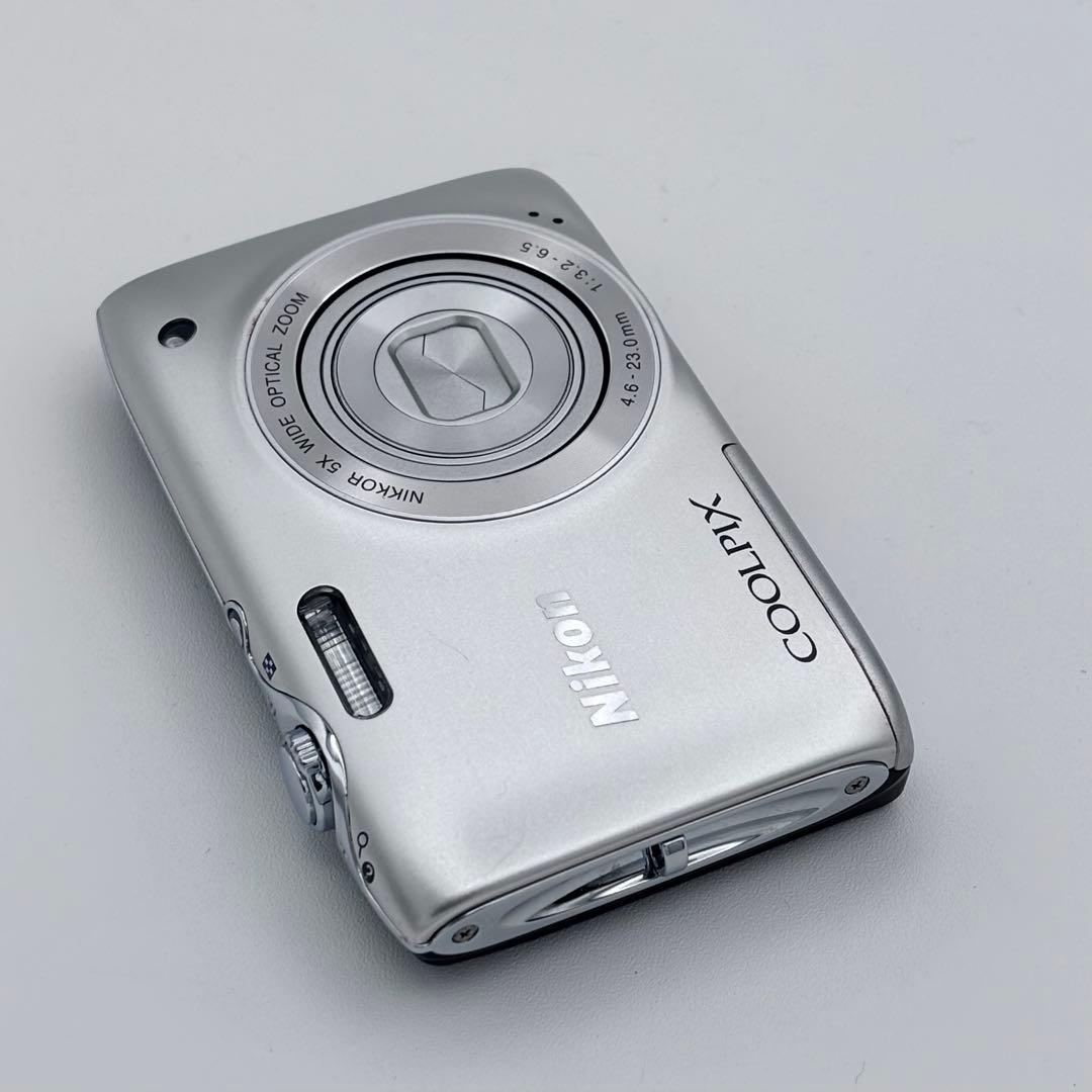 ニコン COOLPIX S3100 デジカメ 付属品完備 SDカード付き