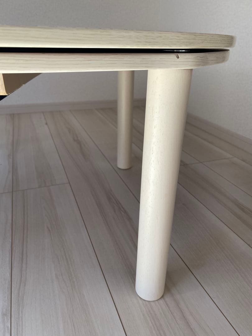 楕円形リビングこたつ　ニトリ