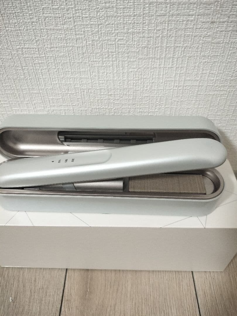 絹女 KLNUJO LuxeJewel ヘアアイロン ストレート コードレス