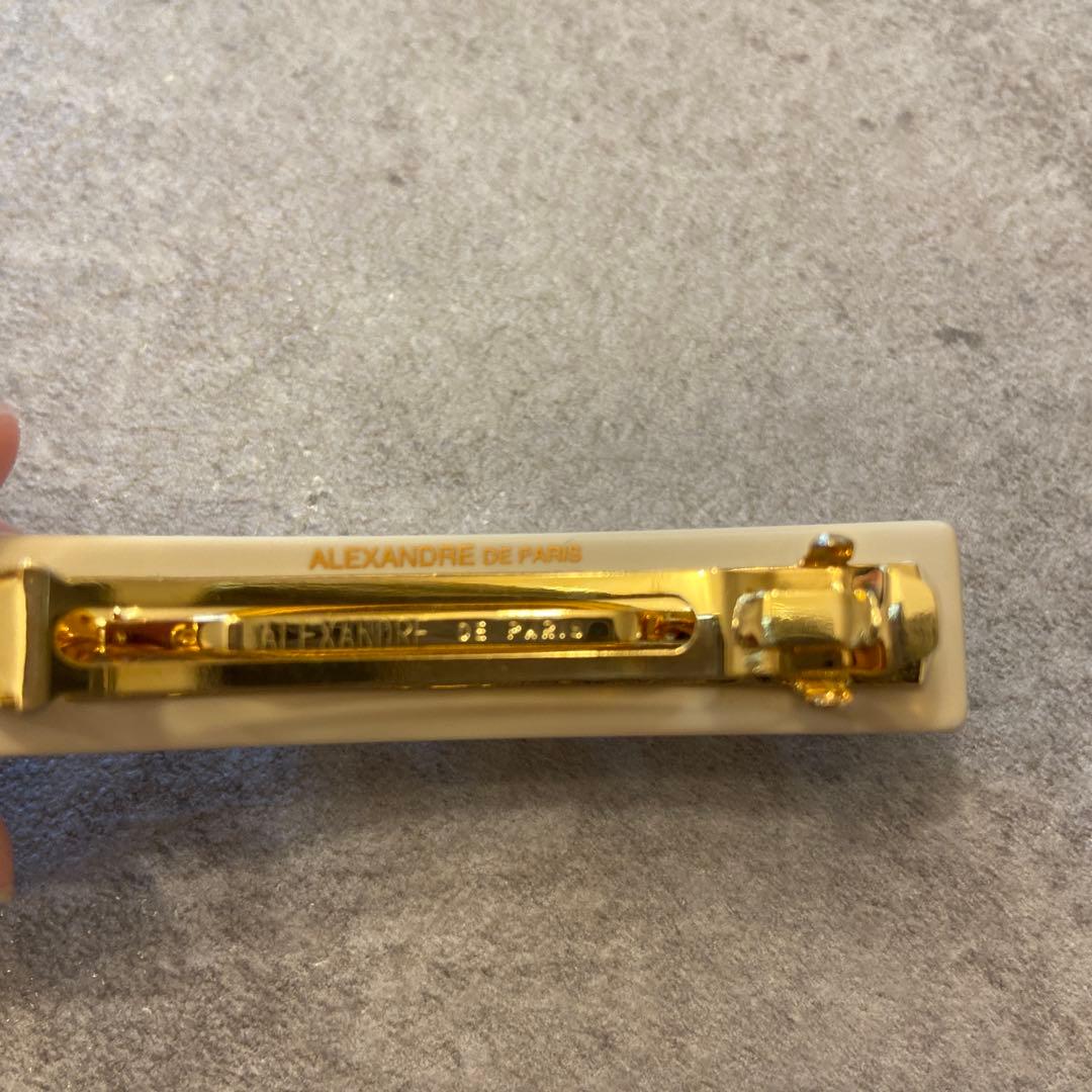 アレクサンドルドゥパリ パール バレッタ