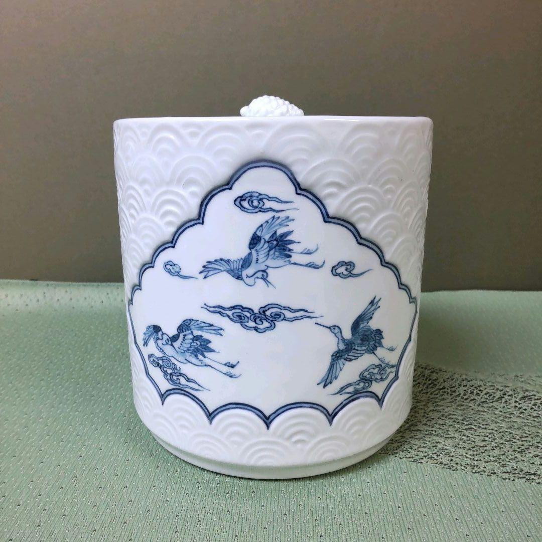 （823）✿特価★有田焼★喜兵衛窯作★青海波彫雲鶴絵水差【木箱入】破魔オマケ付