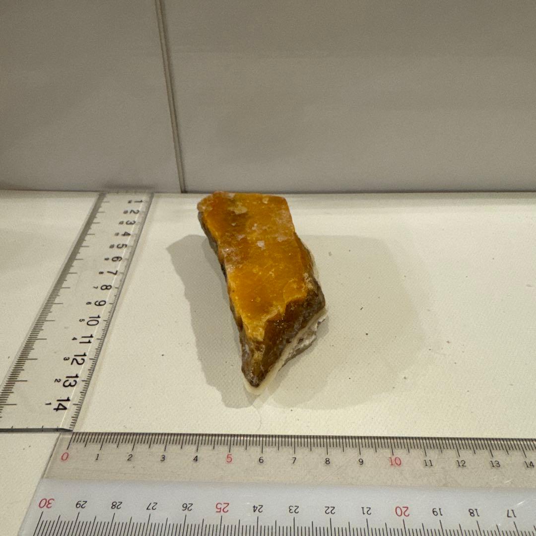 北海道石　然別オパール　蛍光オパール133g