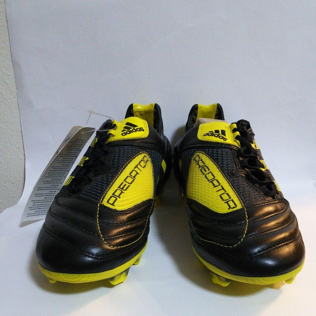 サッカースパイク アディダス プレデターX TRX FG