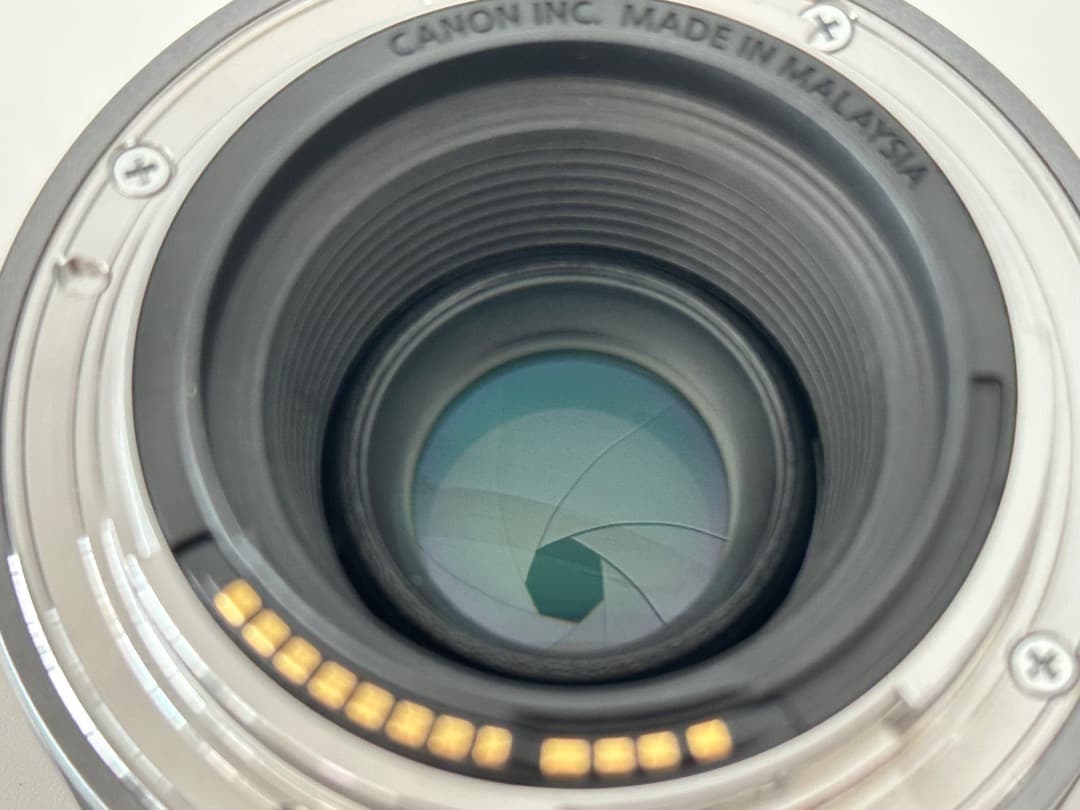 【美品】Canon RF50mm F1.8 STM / フード、フィルター付