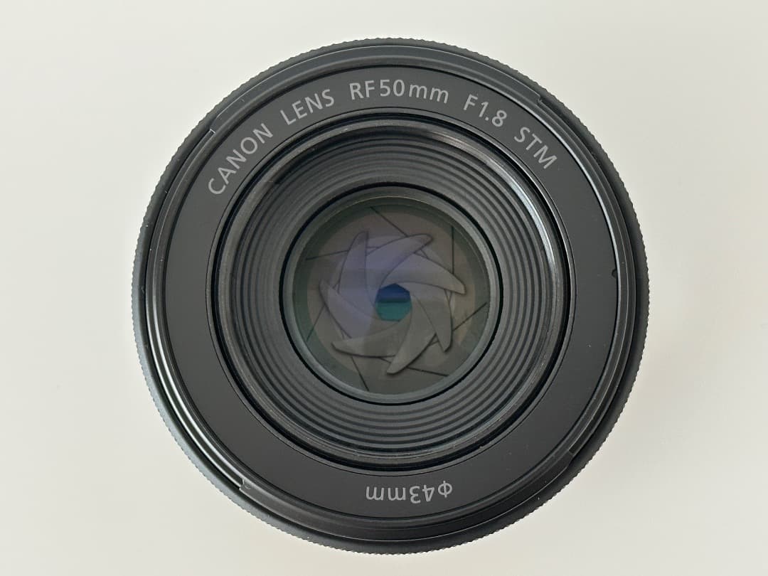 【美品】Canon RF50mm F1.8 STM / フード、フィルター付