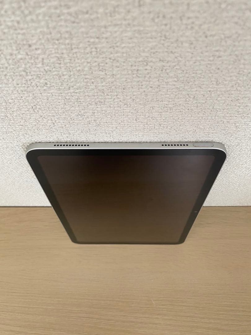 Apple iPad 第10世代(Wi-Fiモデル) 64GBシルバー 本体のみ