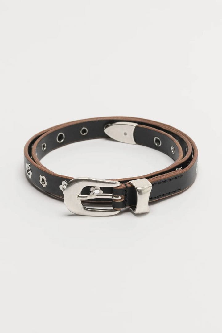 小物 OUR LEGACY BELT 2CM FLOWERS ON BLACK