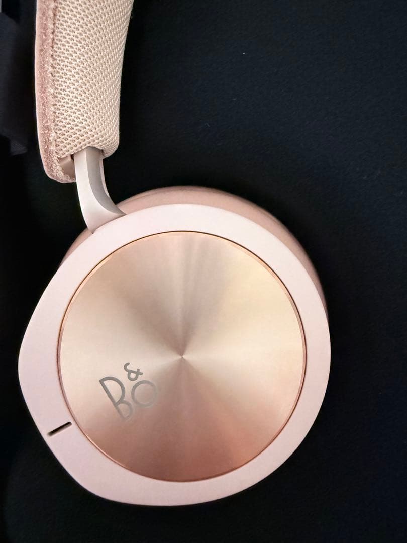 美品♡限定色　ピンク　Bang & Olufsen Beoplay H8i
