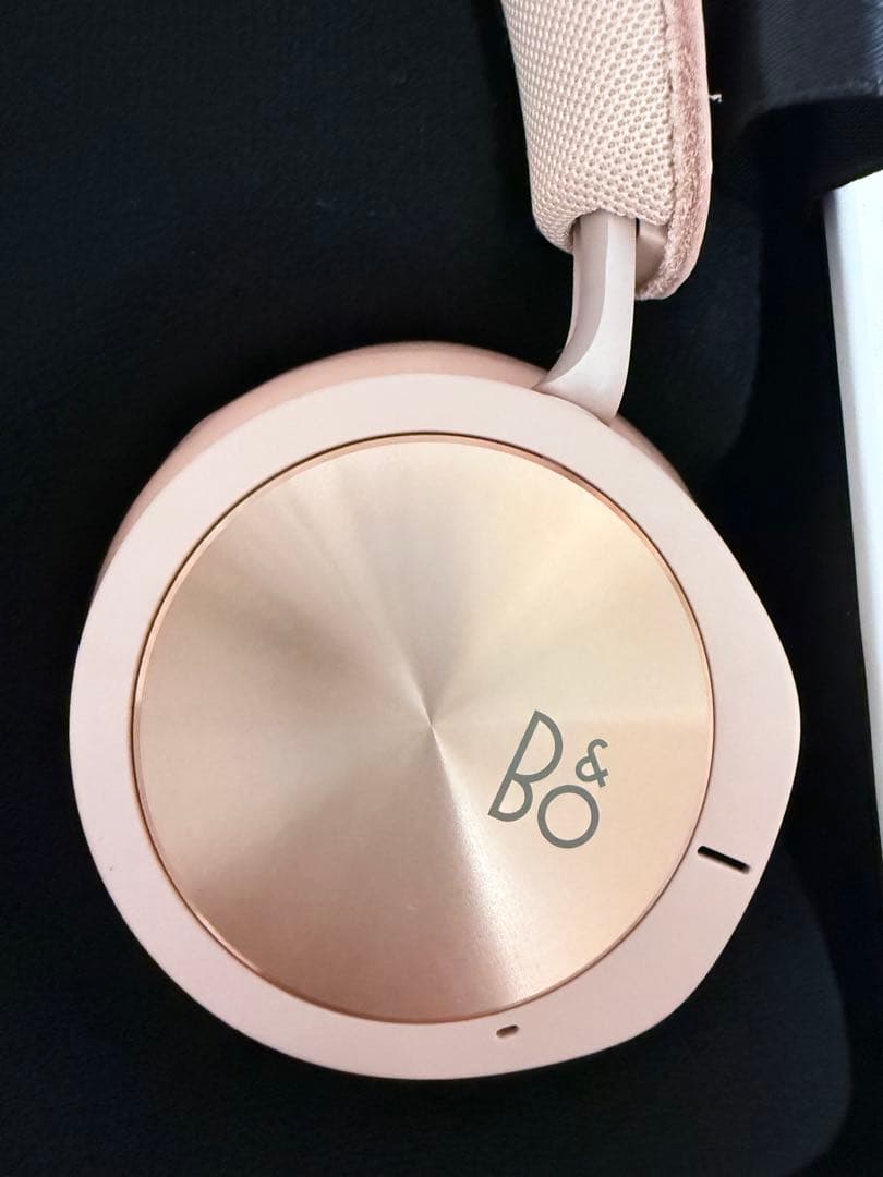 美品♡限定色　ピンク　Bang & Olufsen Beoplay H8i