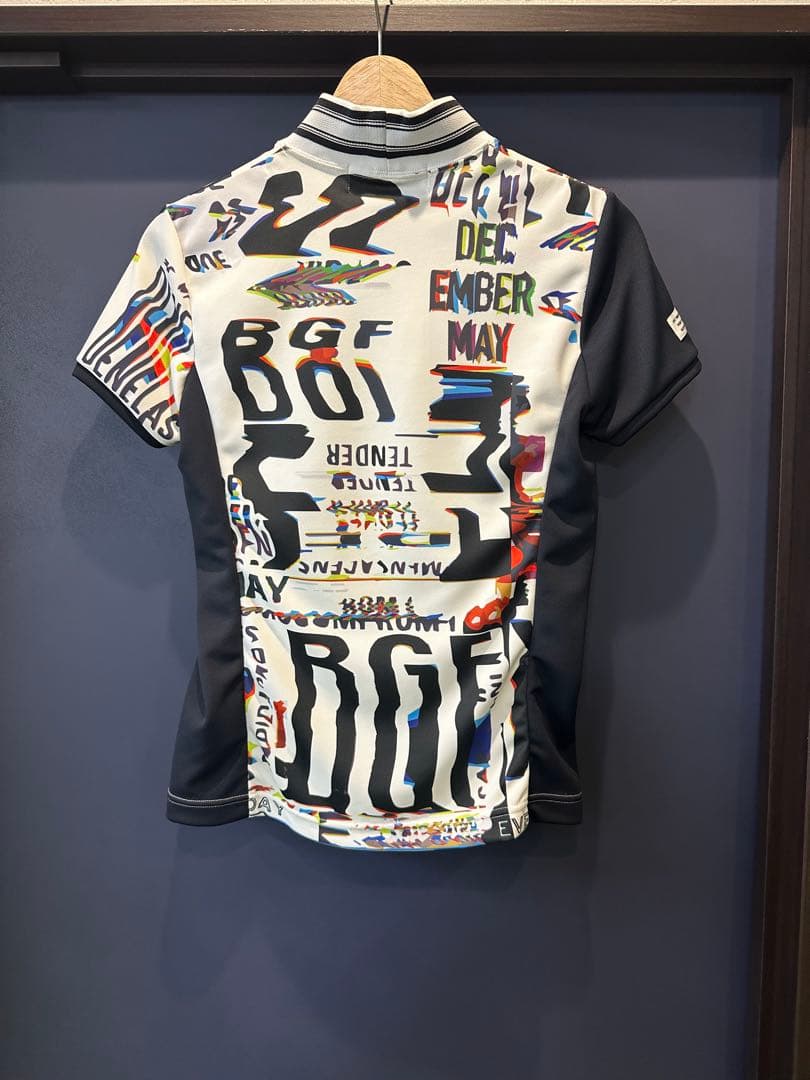 ディセンバーメイ　モックシャツ　S