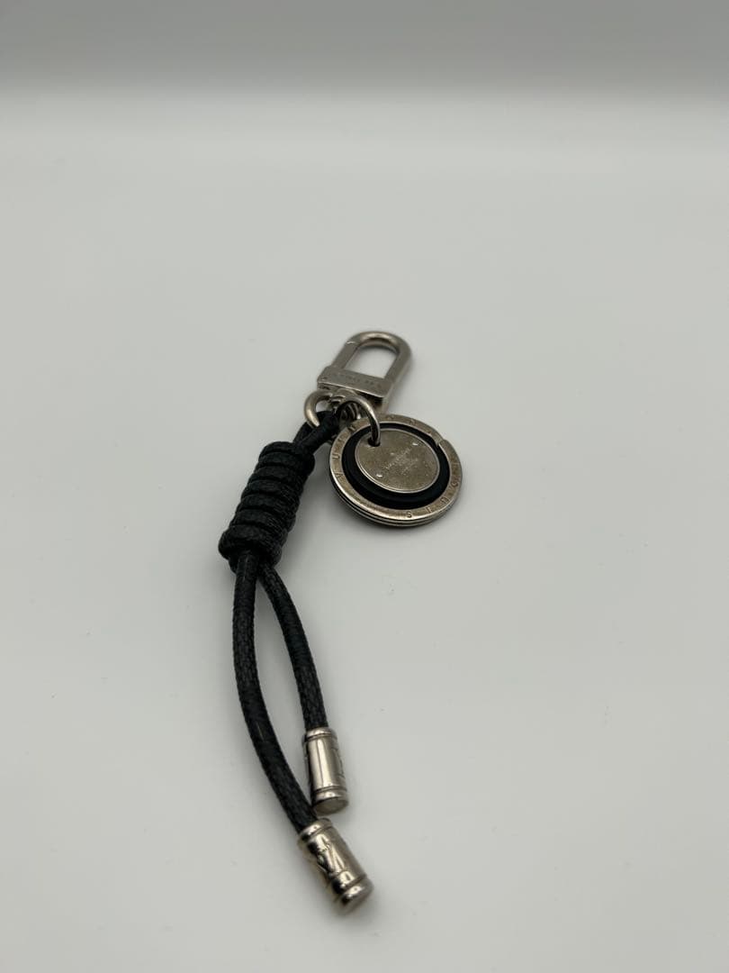 【鑑定済】 ヴィトン　LVチャーム　M67224 FL1174 レザー　ロープ