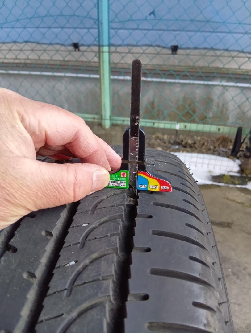 三菱デリカD:5　CHAMONIX純正　ホイール＋タイヤC