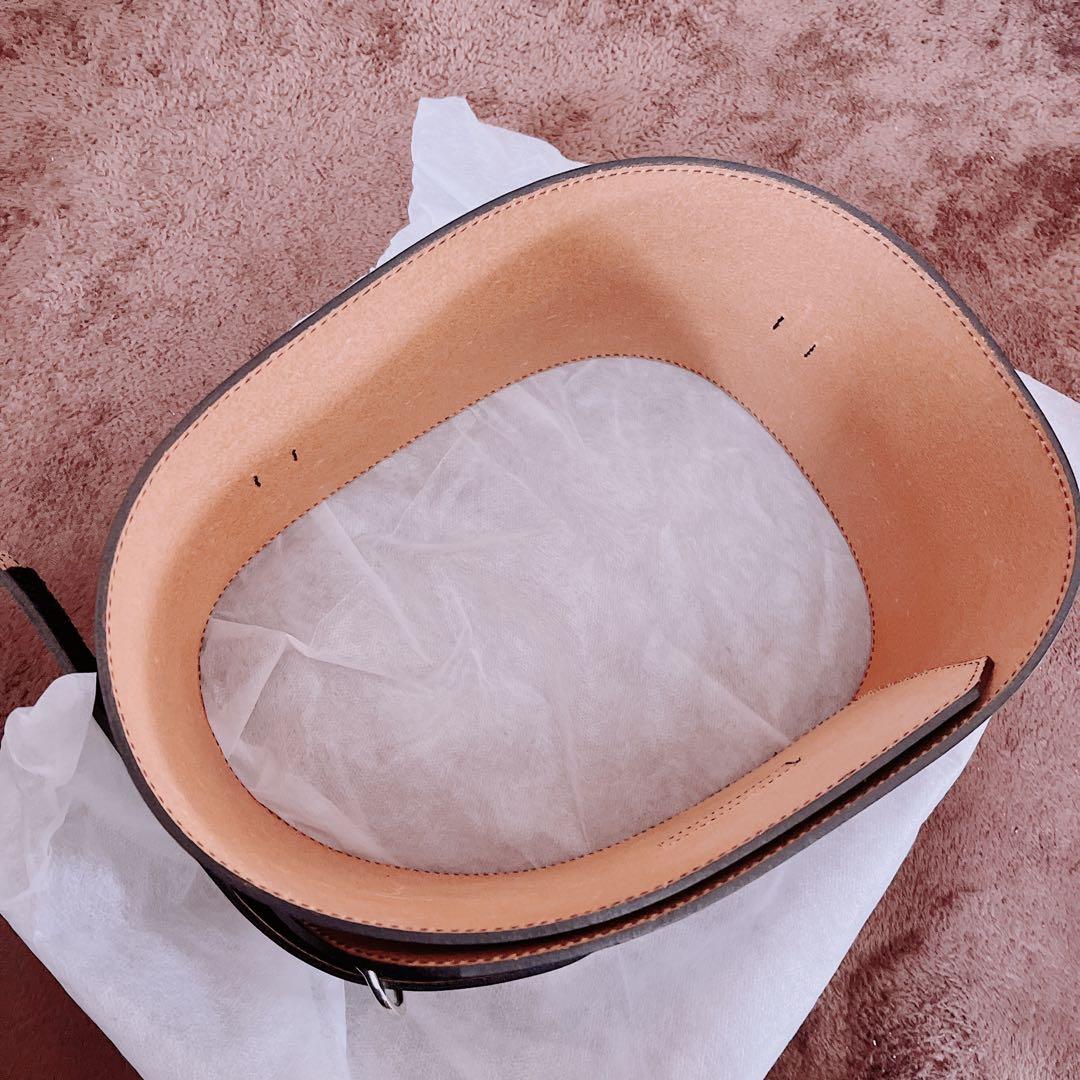 黒いレザー幅広ベルトSOUSOU