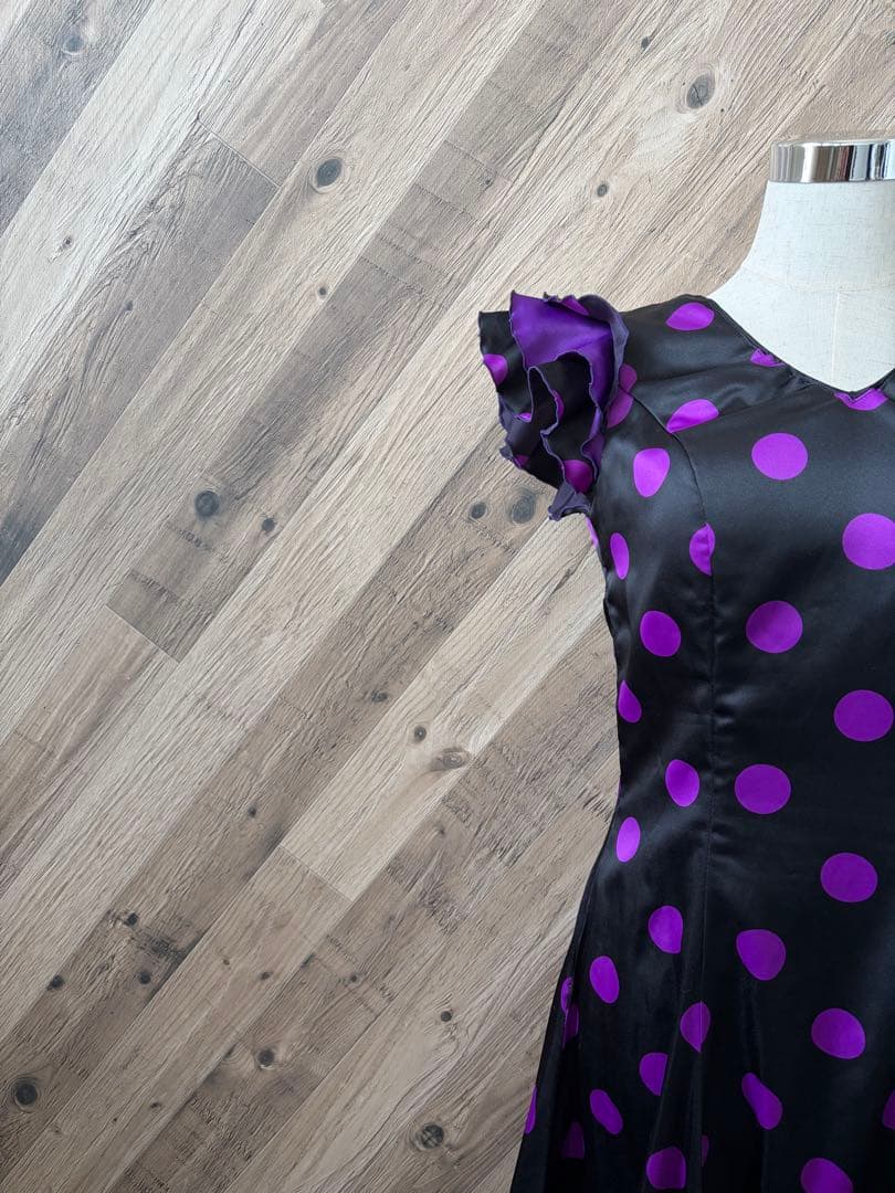 フラメンコ 衣装 フロッキー水玉模様 二重 大判フリル ワンピース ドレス