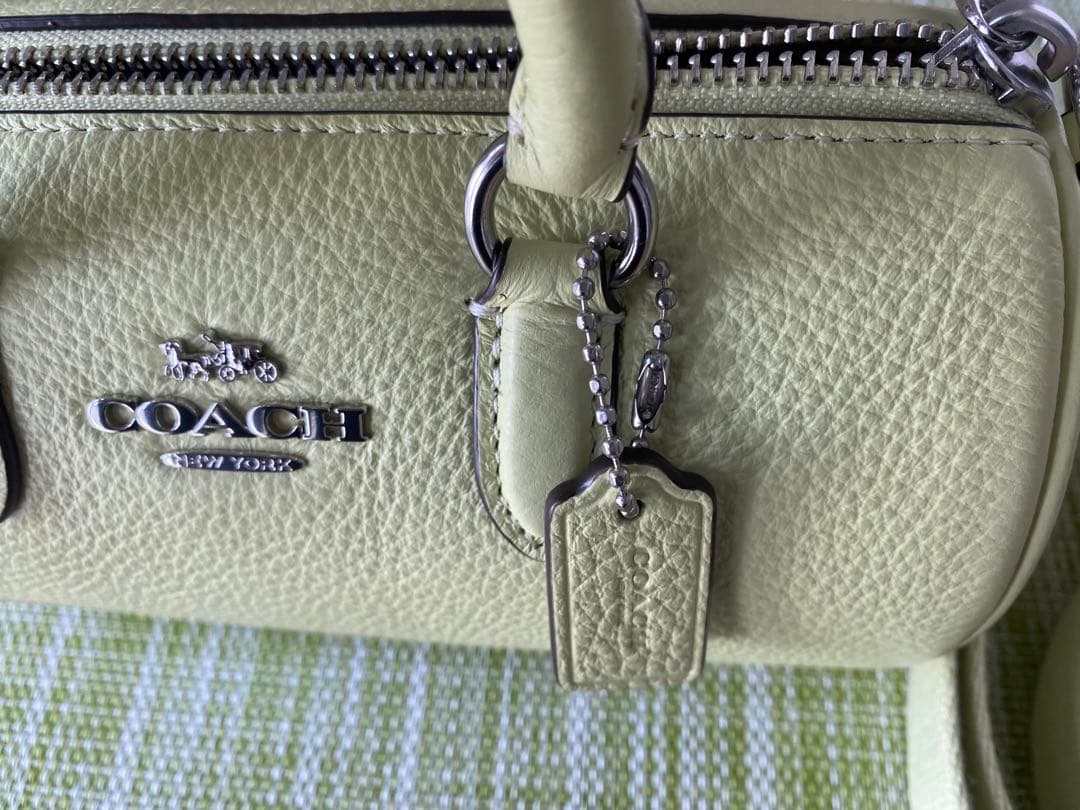 コーチ　レーシー　ショルダーバッグ