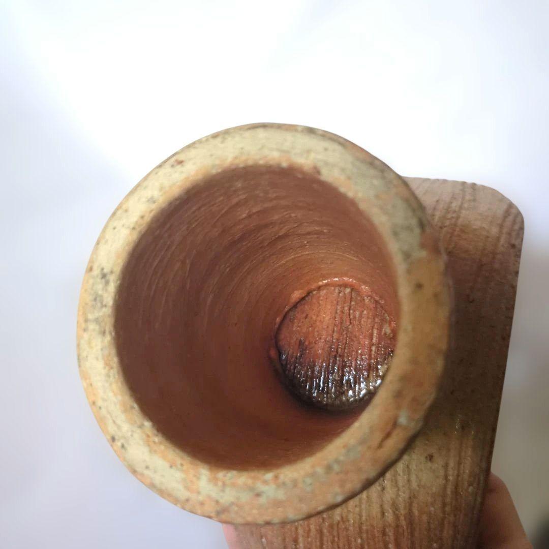 U字型陶器花瓶 ストライプ模様