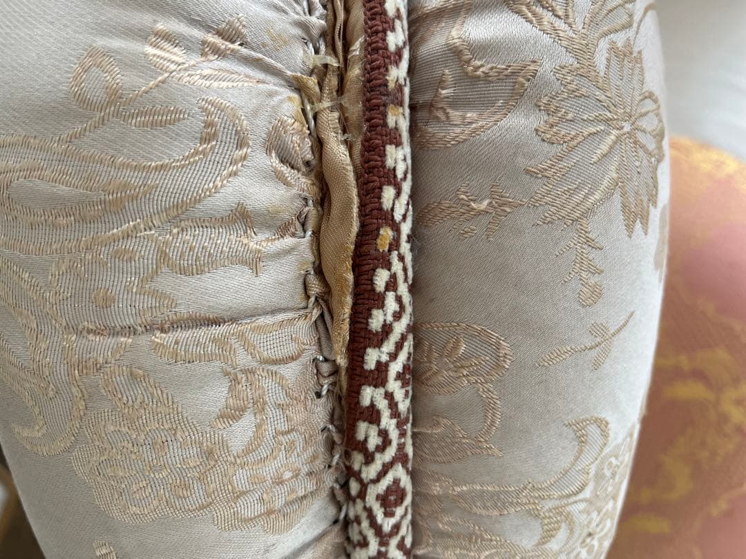 モロッコ　マダムロバ マカロンクッション　2 個セット