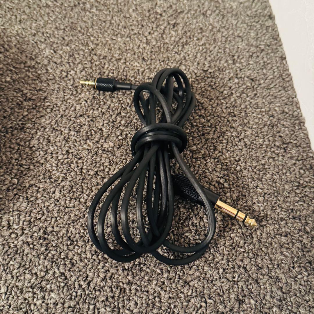 【極美品】SONY スタジオモニター 有線ヘッドホン　MDR-M1ST