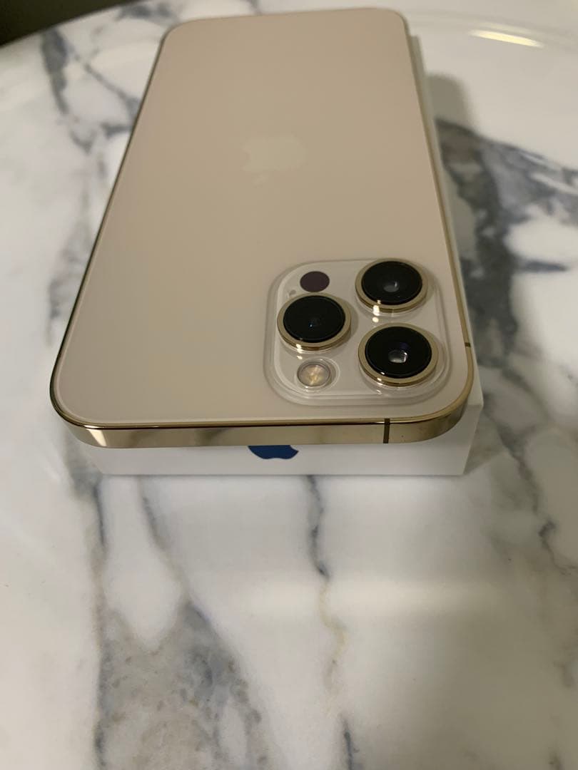 電池96% iPhone12 Pro Max 香港版 SIM2枚　シャッター音無