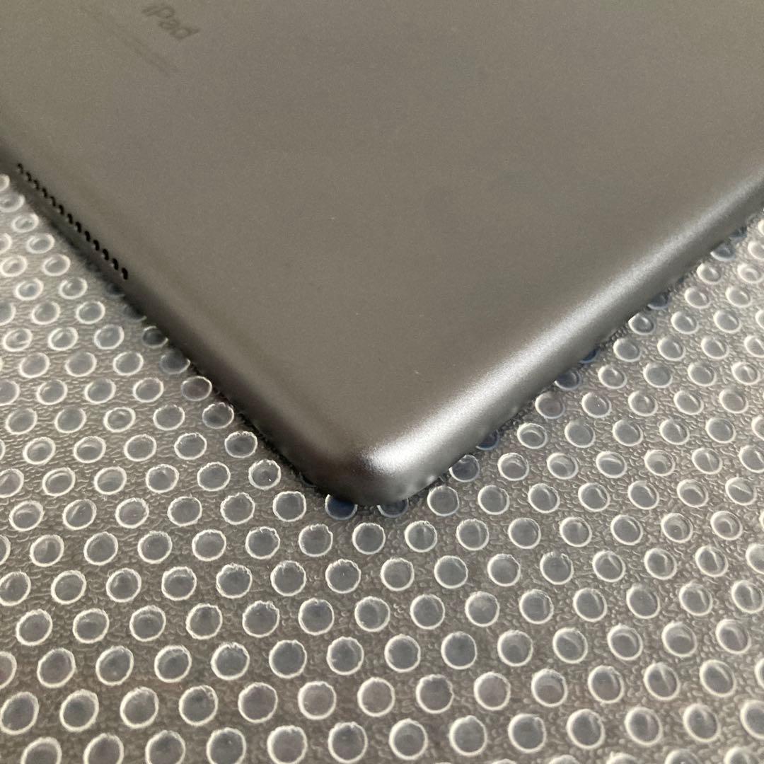 2724【早い者勝ち】電池良好☆iPad7 第7世代 32GB WIFIモデル☆