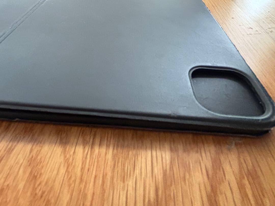 iPad pro （第三世代）12.9インチ Wi-Fi + Cellular