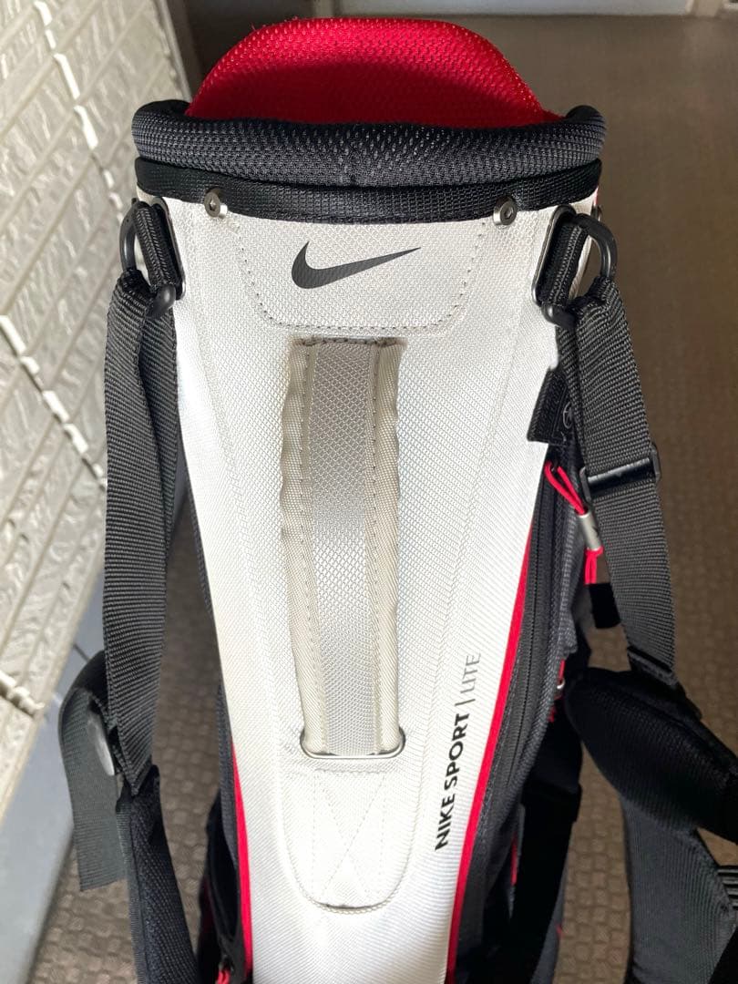 Nike Sport Lite スタンド式キャディバッグ