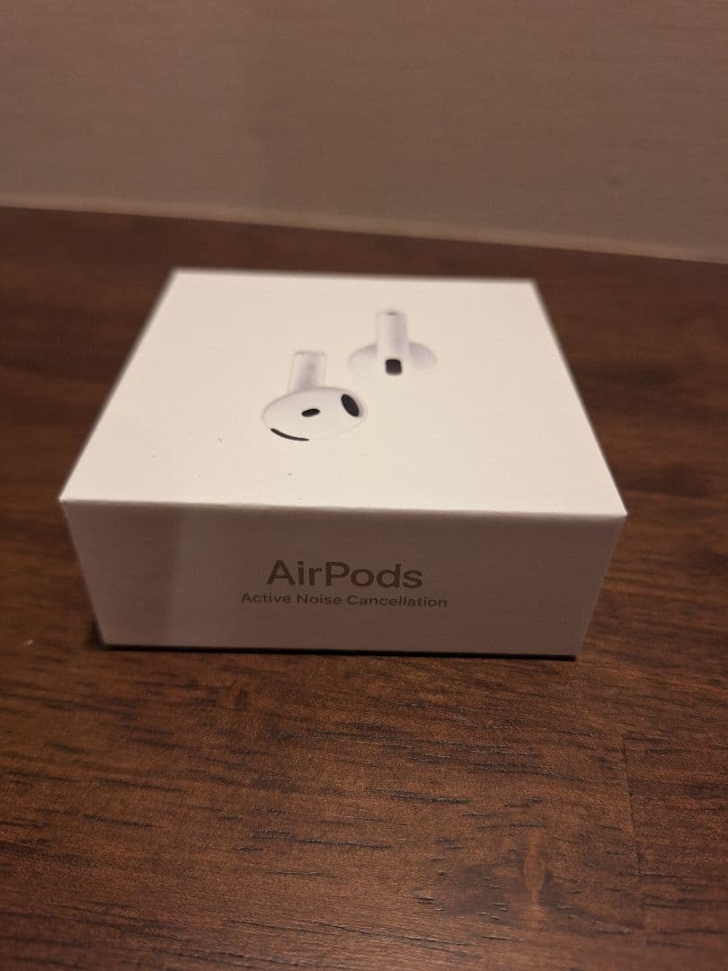 クーポンさん専用☺【未開封品】Apple AirPods4 ANC搭載モデル