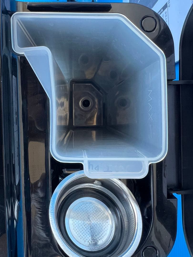 デロンギ スティローザ　エスプレッソ・カプチーノメーカー EC235J-BK