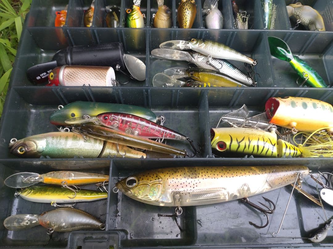 ゆ*ん様 メイホウ　MEIHO VS-8050 　タックルボックス　限定　Meg