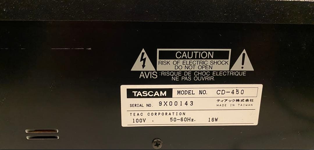 TASCAM CD-450 プレーヤー業務用機器　オーディオ【2/1値下げ】