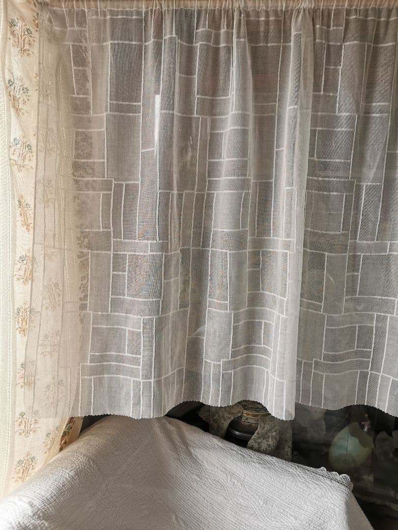 アンティーク ノッティンガムマドラスレース カーテンパネル 四角❐長方形モチーフ