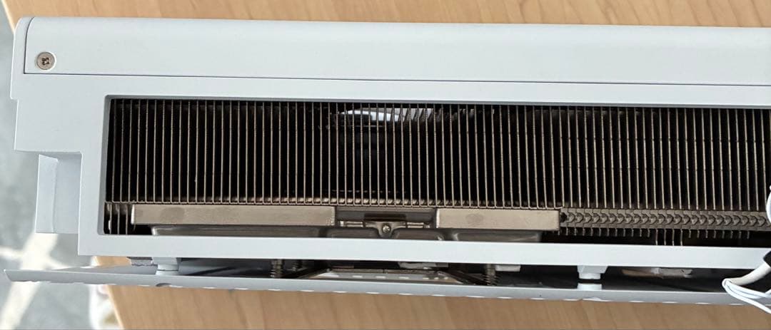 RTX 4090 ヒートシンク　ファン　バックプレート　LED ケーブル