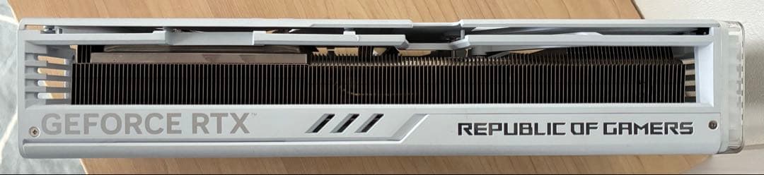 RTX 4090 ヒートシンク　ファン　バックプレート　LED ケーブル