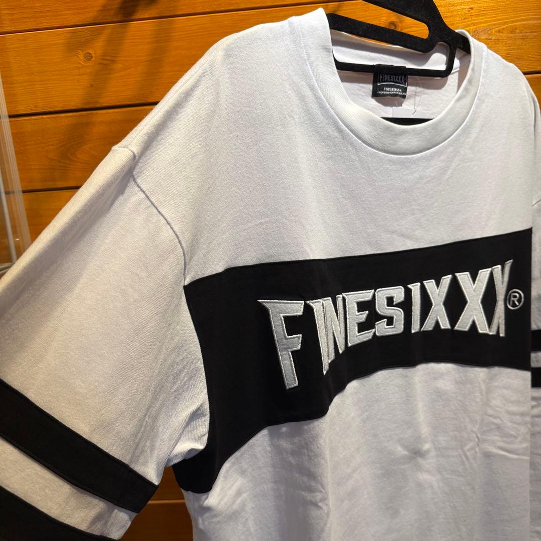 ファインシックス　新品未使用　アメフト風　七分Tシャツ　ゲームシャツ　モトクロス
