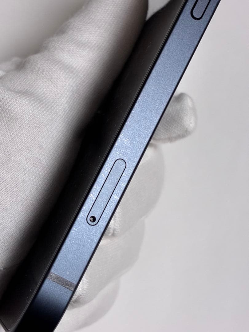 iPhone 13 128 GB ミッドナイト 黒 本体 バッテリー 100%