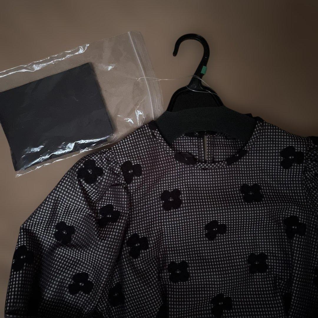 エムズグレイシー ブラウス お花 38サイズ 新品