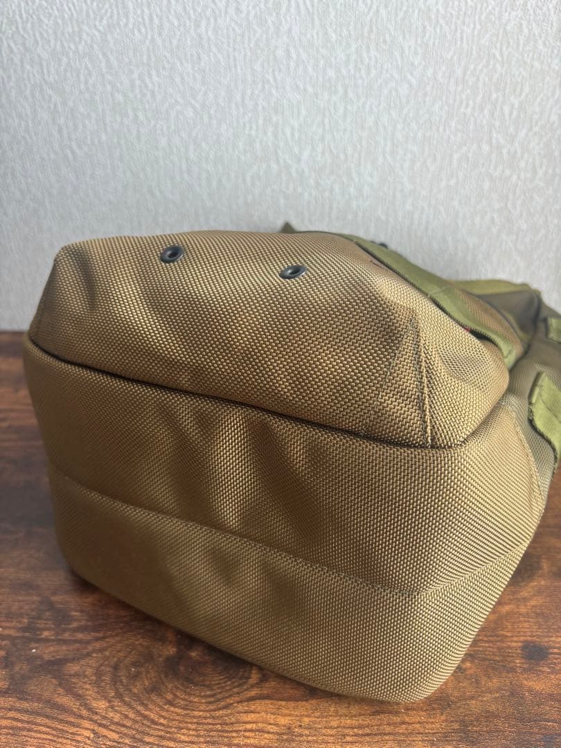 BRIEFING DAY TRIPPER ショルダーバッグ KHAKI カーキ
