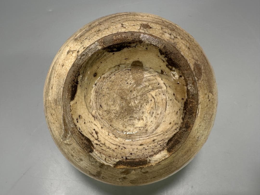 日本美術　桃山時代　美濃　刷毛目茶碗　茶道具　古茶器　時代茶碗