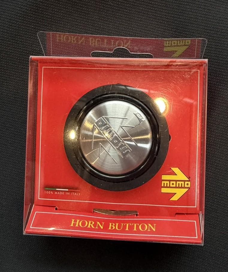 momo ステアリング U-02 ULTRA RED 純正ホーンボタン付き