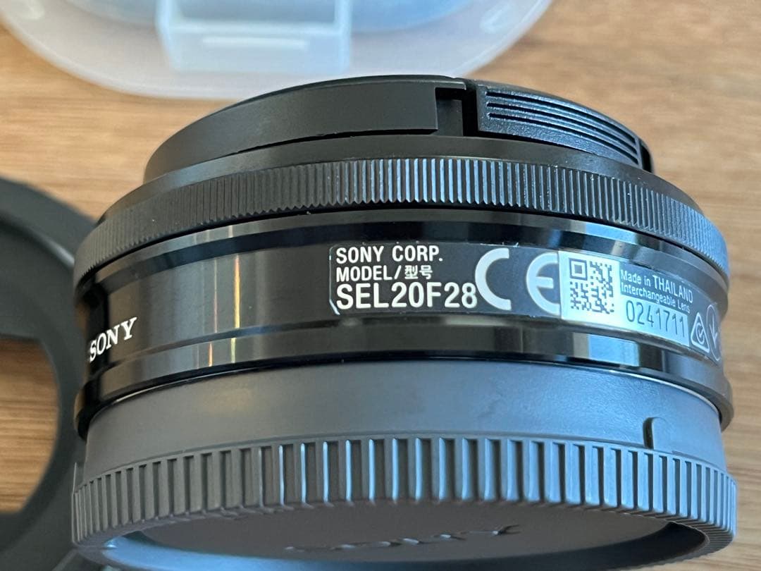 SONY E 20mm F2.8 SEL20F28 レンズ(美品)
