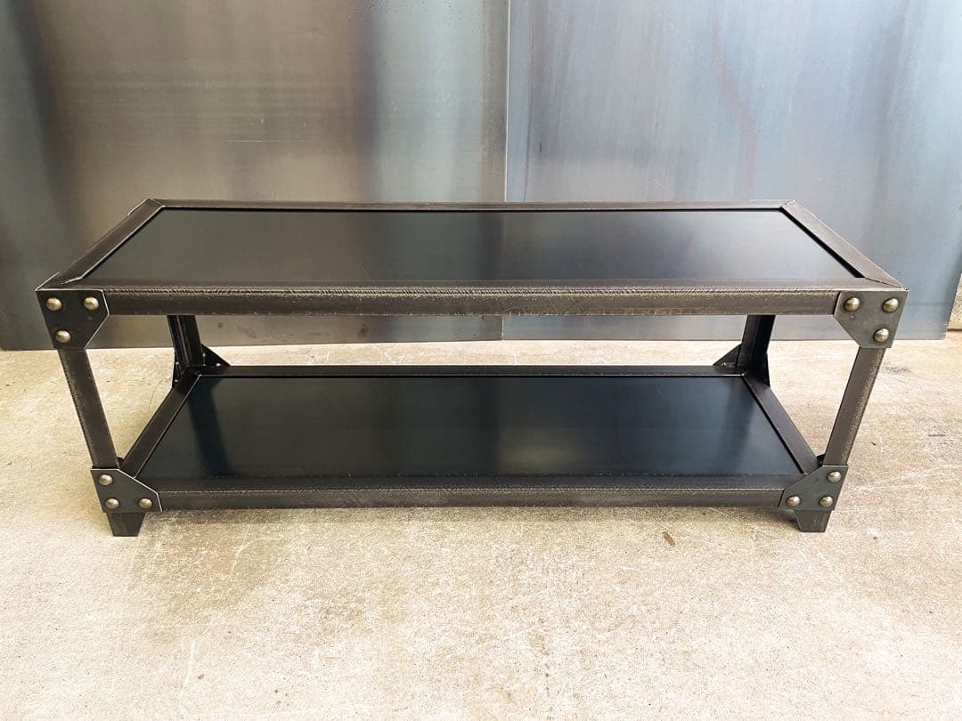 アイアンリベットラック［鉄板］インダストリアル　植物棚　シェルフ　アイアン家具