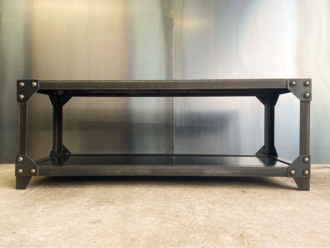 アイアンリベットラック［鉄板］インダストリアル　植物棚　シェルフ　アイアン家具