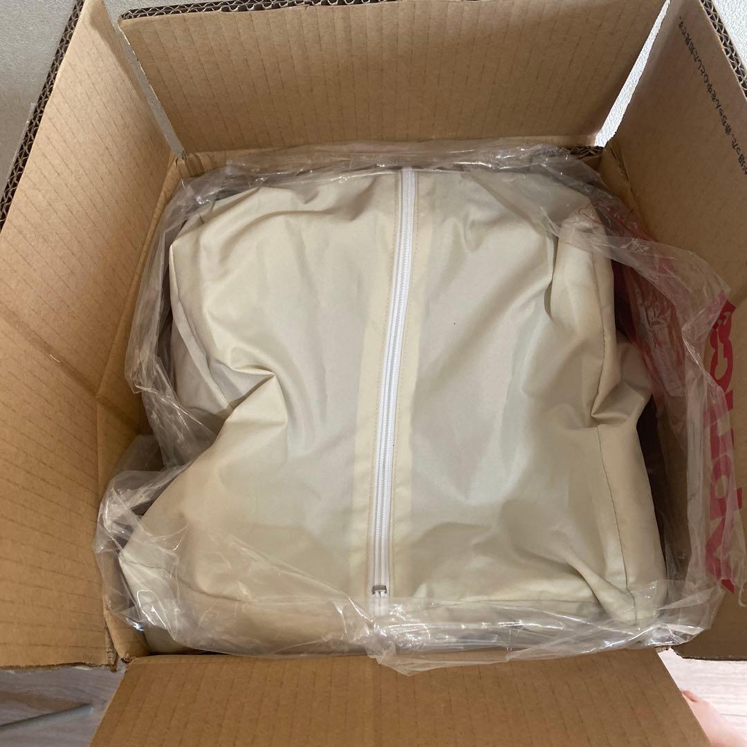 美品 アップリカ ココネル　エアープラスAB/ホワイトベージュ