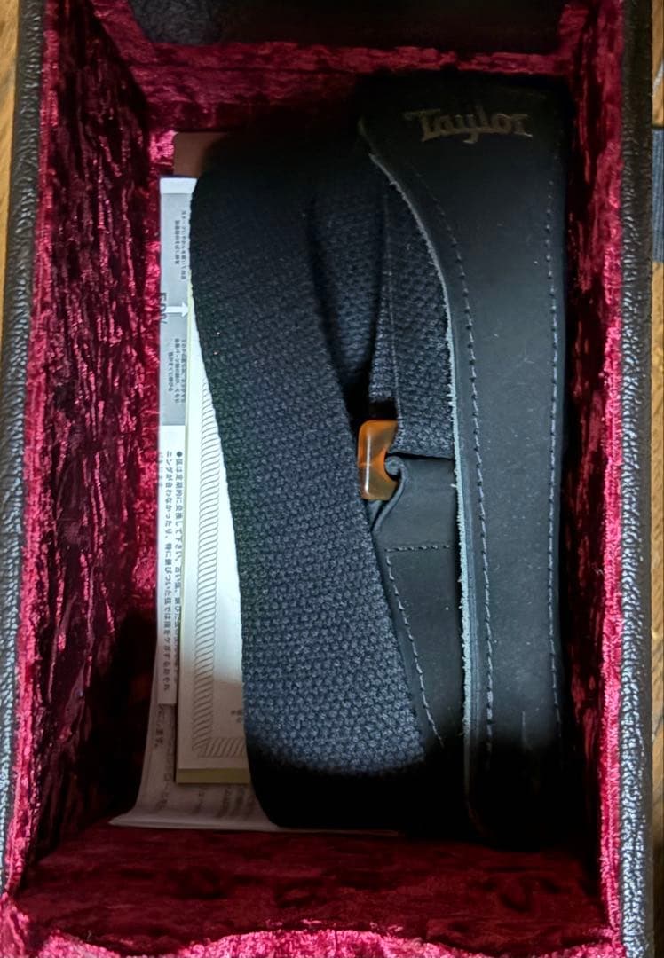 大幅追い値下げ！！『美品』Taylor 214ce DLX BLK　エレアコ