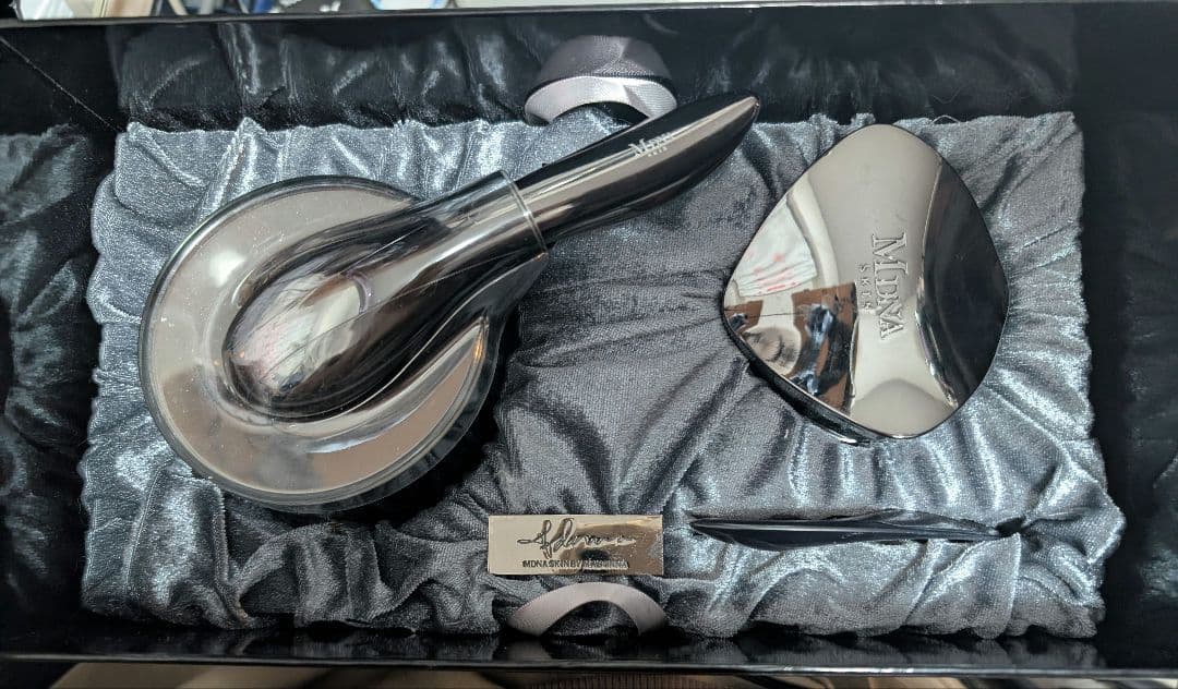 MDNA SKIN 美顔器セット